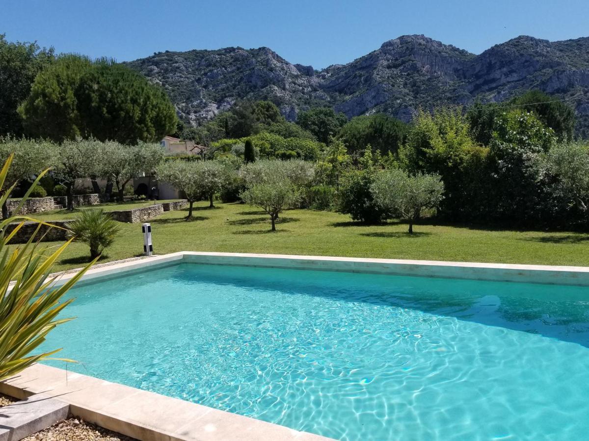 La Petite Maison Robion en Luberon Luaran gambar