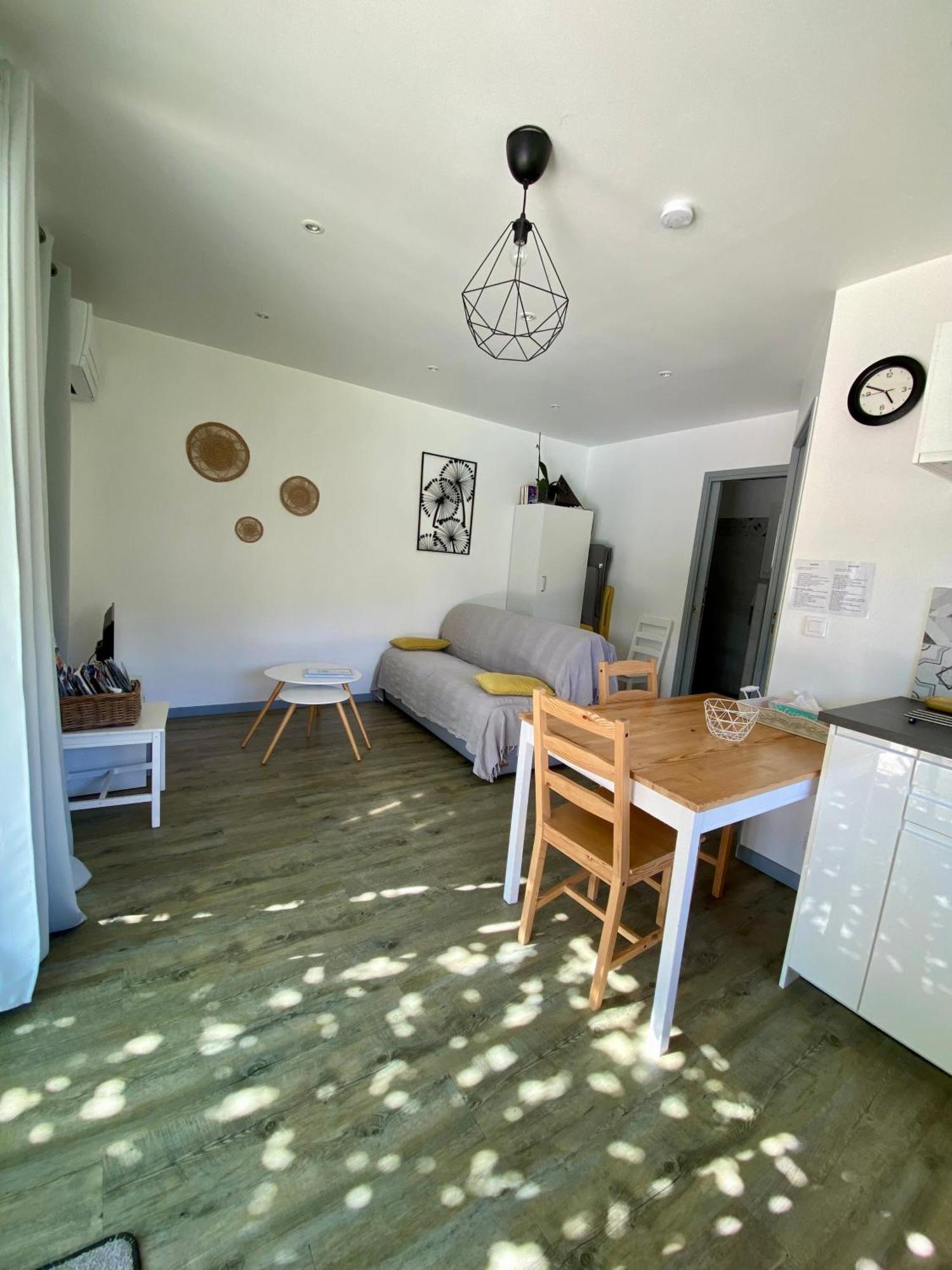 La Petite Maison Robion en Luberon Bilik gambar