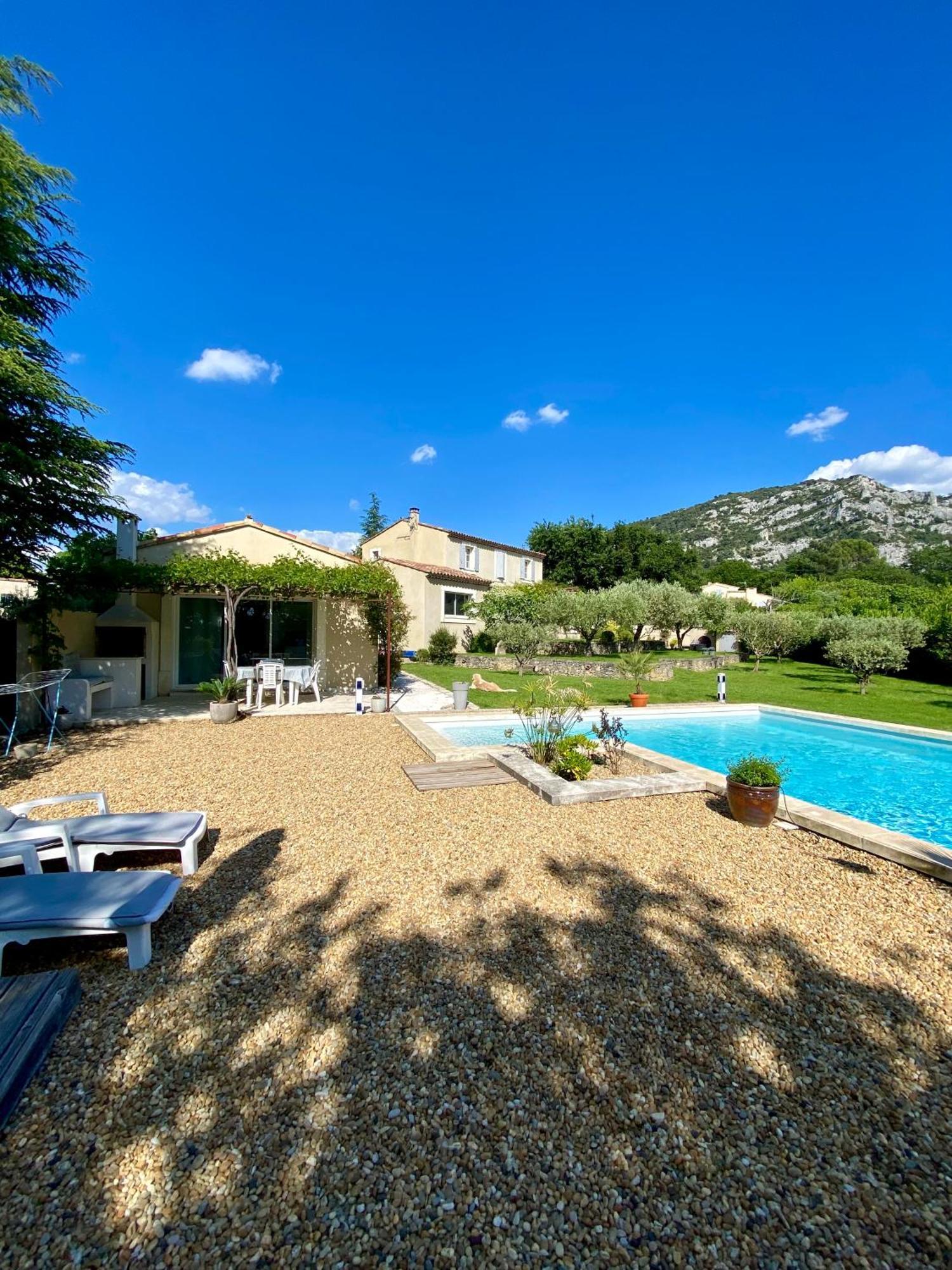 La Petite Maison Robion en Luberon Bilik gambar