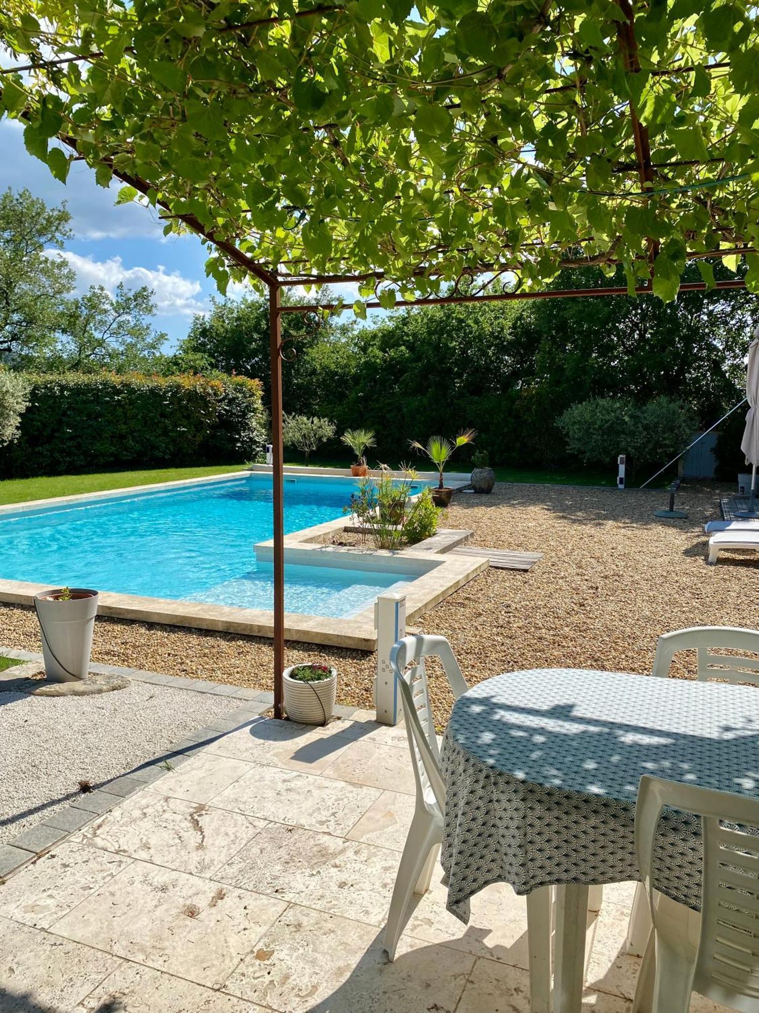 La Petite Maison Robion en Luberon Bilik gambar